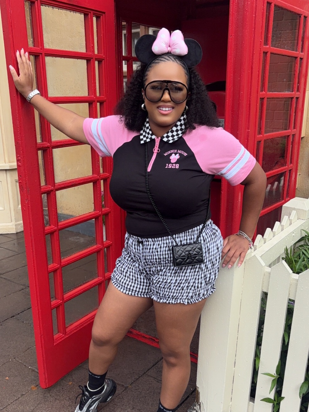 Disney Black and Pink Women's Bermuda Shorts Set